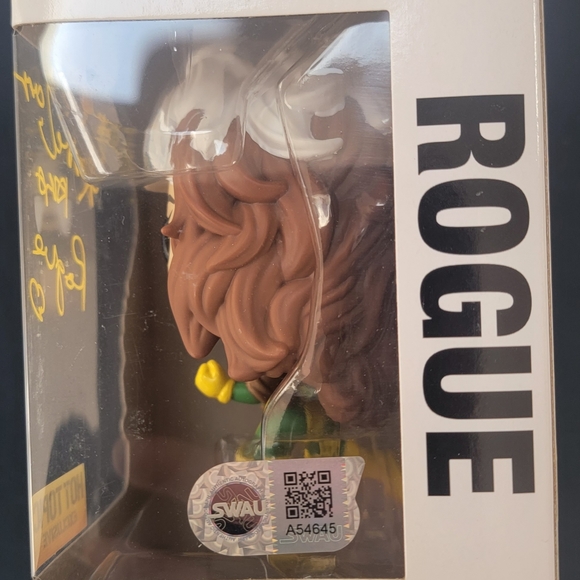 Lenore Zann signed Rogue Xmen Funko Pop #484 with Hey Sugar and Rogue ins - Picture 2 of 7